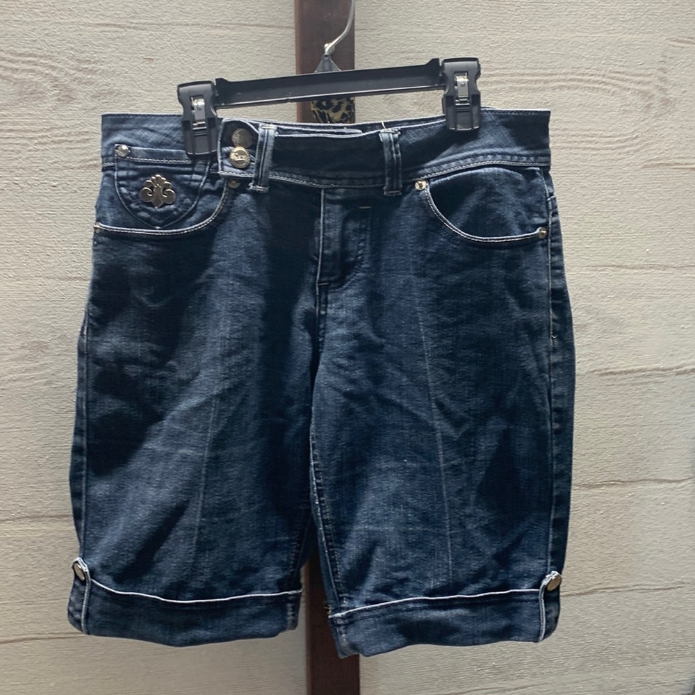 Dereon cuffed denim shorts